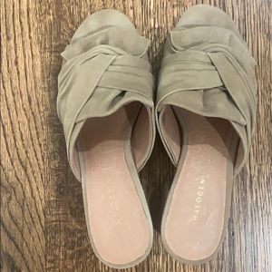 Halogen slide sandals